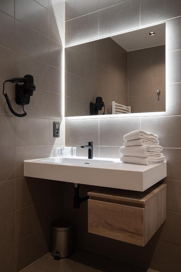 Hotel Belfleur Houthalen-Helchteren Bagian luar foto