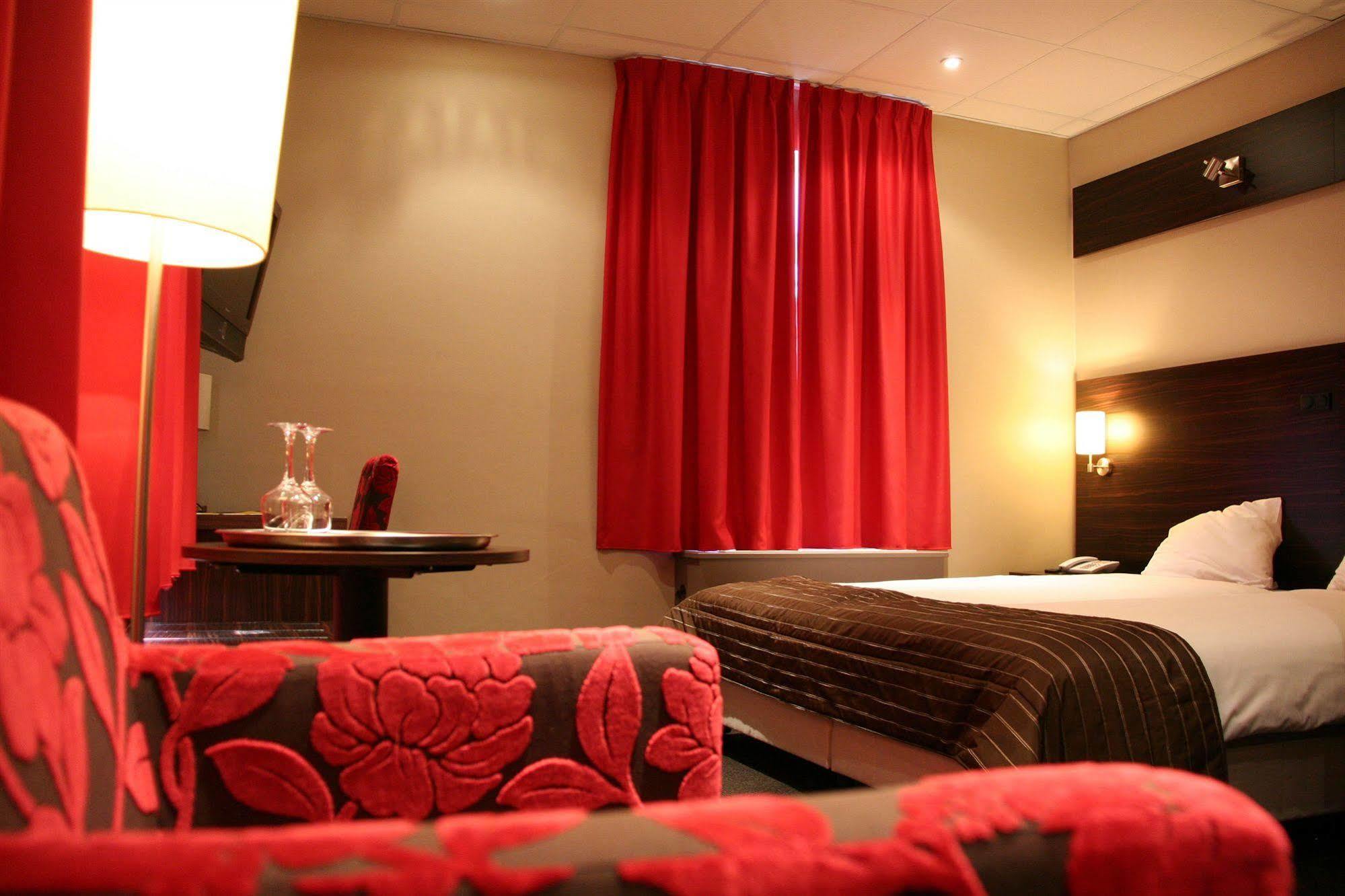 Hotel Belfleur Houthalen-Helchteren Bagian luar foto